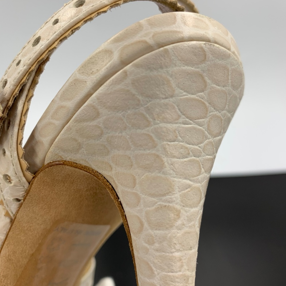 not for sale 🌸CD CHRISTIAN DIOR WOMEN SHOES Lauxry For Wedding or Party👠 - Picture 5 of 8